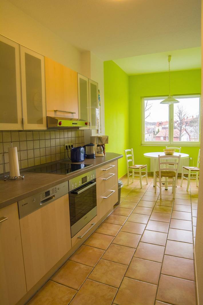 Ganze Ferienwohnung, Ferienwohnung Wandelt - Fw mit 2 Schlafz., 1 komb. Wohn-/Schlafz., Küche, Du+Wc, 1-5 P., 60 m², 2. Et. in Arnstadt, Thüringer Kernland