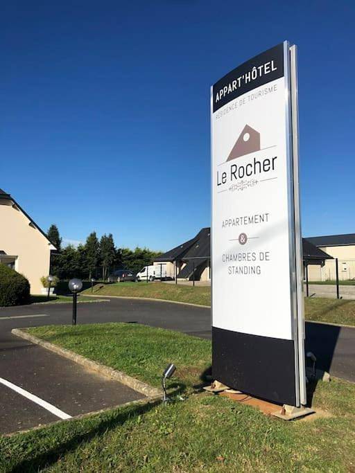 Appart’hôtel pour 2 personnes, avec Terrasse et Jardin à Valognes
