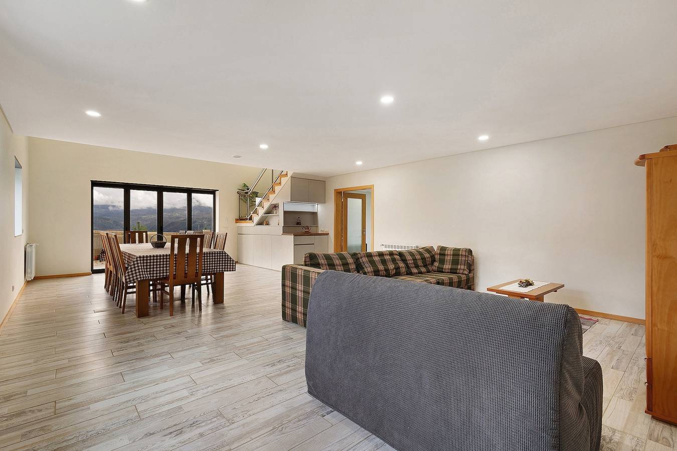 Casa Miradouro Fafião: Vista Montagna, Piscina Privata e Wi-Fi nel Gerês in Cabril, Gerês