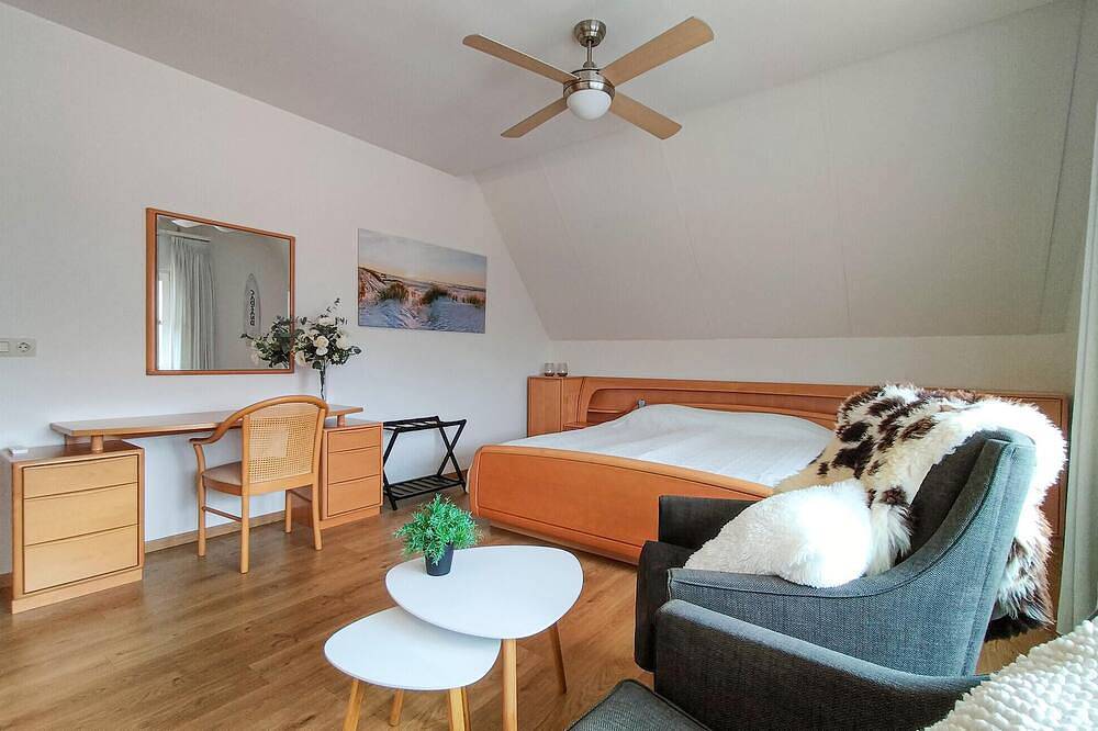 Geheel appartement, Mooi appartement in Cadzand met panoramisch uitzicht op het huis. in Cadzand, Zeeuwse Kust