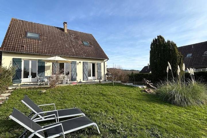 Location de vacances pour 9 personnes, animaux acceptés à Monéteau