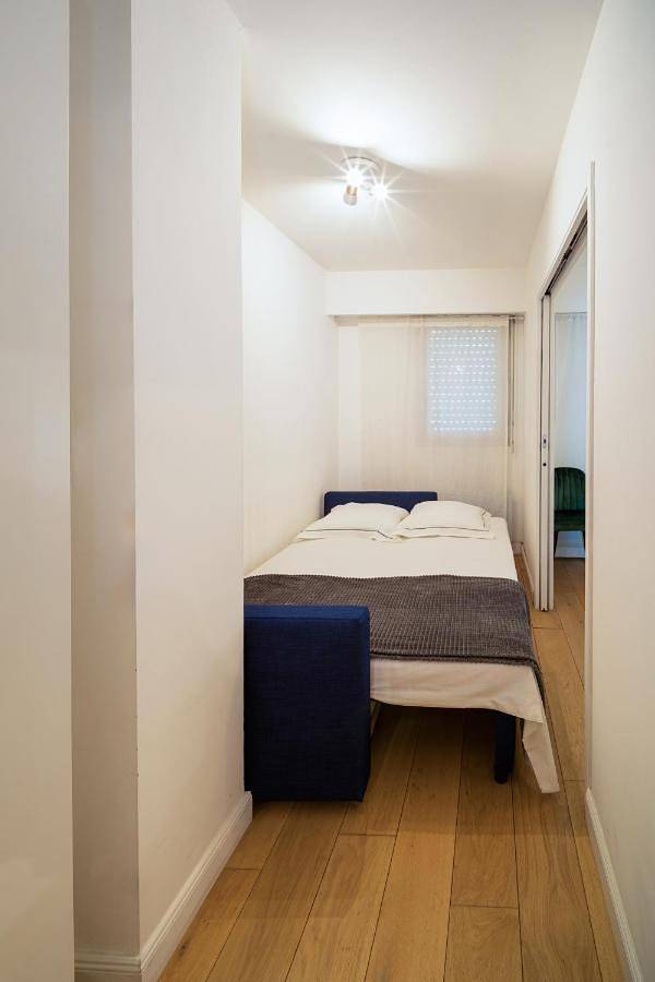 Gîte pour 4 personnes, avec terrasse et vue dans Plage Magnan - 3