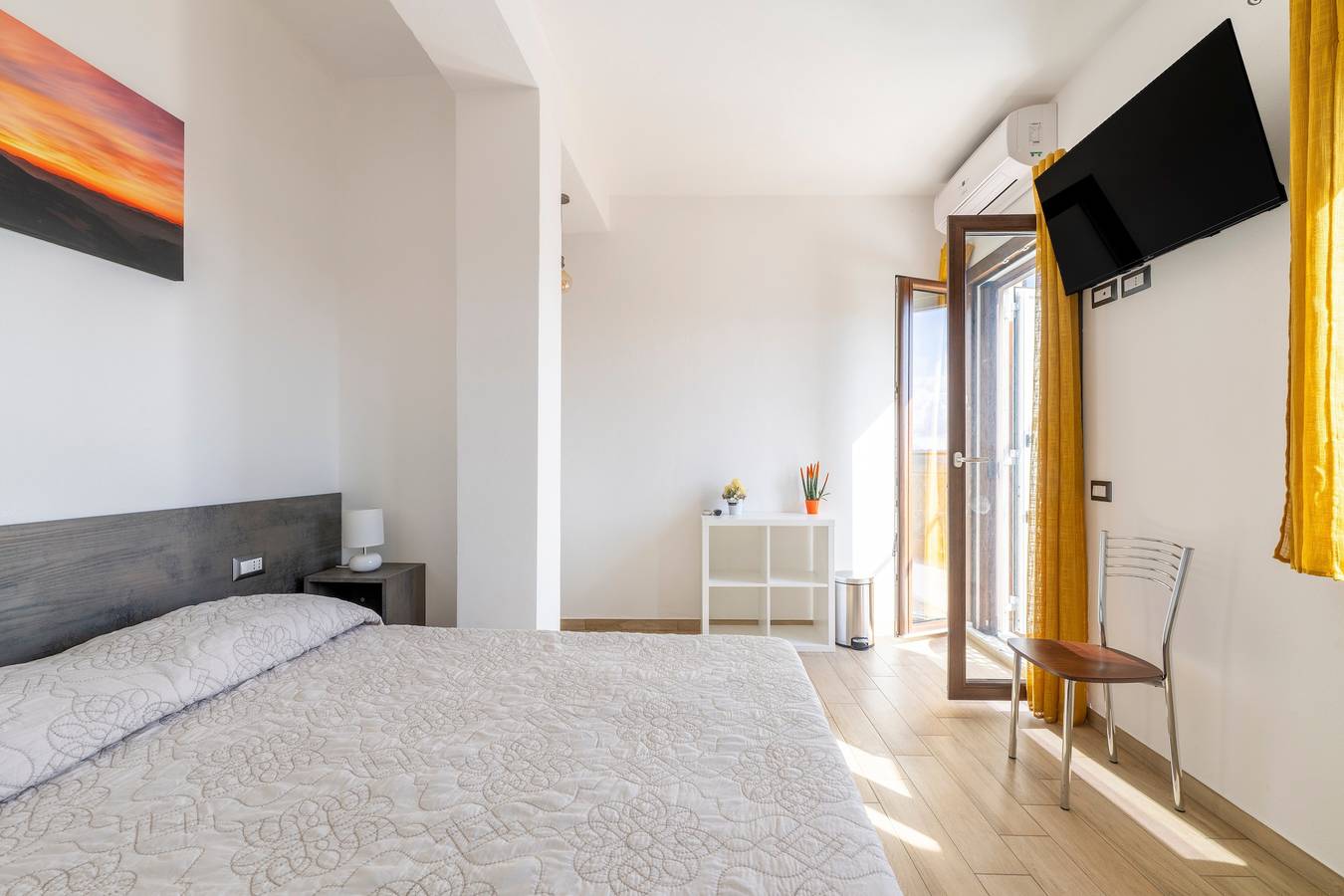 Tweepersoonskamer met privébadkamer en panoramisch terras, foto 8