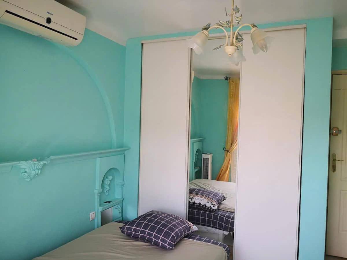 Double Room with Balcony in Toulon, Côte méditerranéenne (France)