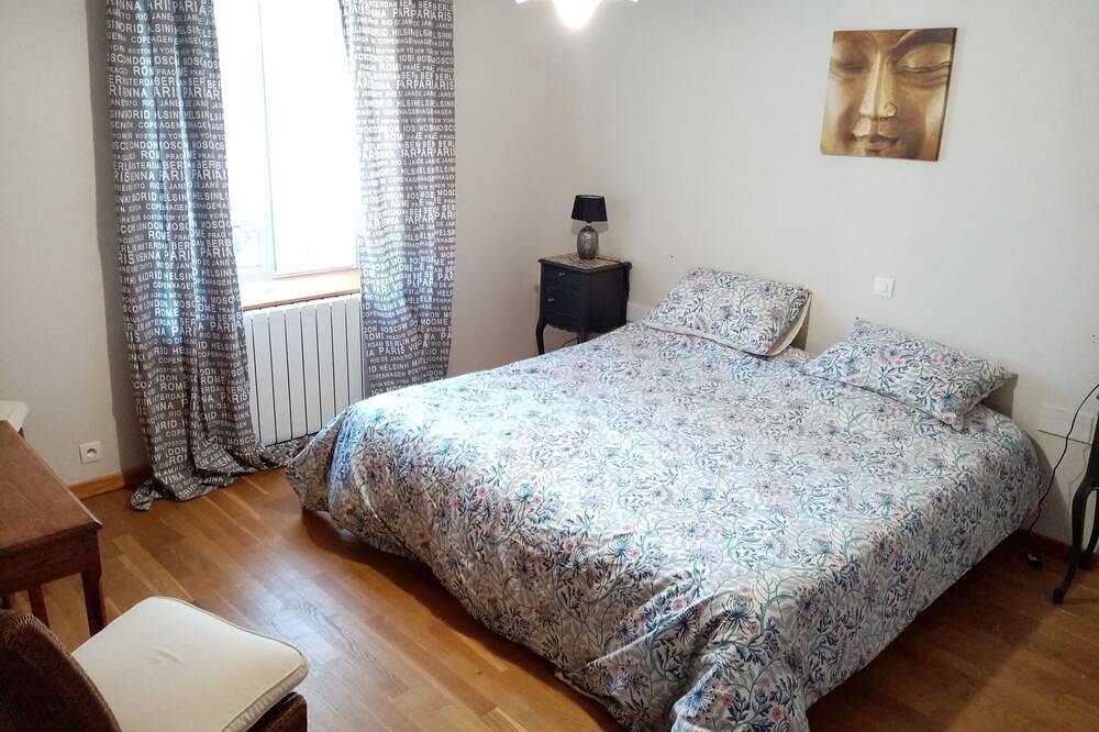 Amplia habitación Lin - Desayuno incluido in Gavray, Coutances y alrededores