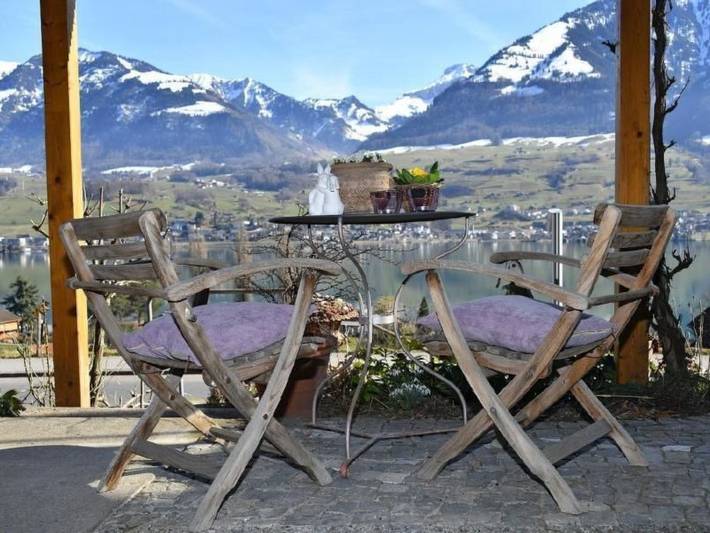 Ferienwohnung für 2 Personen, mit Garten und Ausblick sowie Seeblick - 1