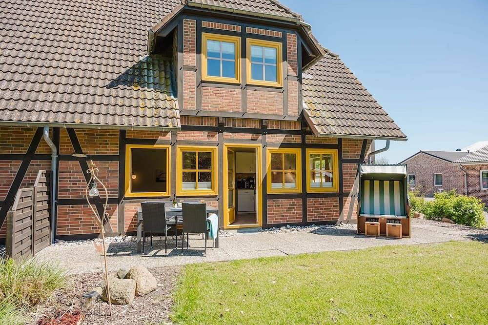 Ganze Wohnung, Ferienwohnung Fachwerkhaus  \"Süden unten\" - Bauernhof Hopp in Westfehmarn, Fehmarn