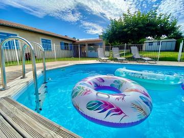 Gîte pour 6 personnes, avec jardin ainsi que jacuzzi et piscine à Lavilledieu