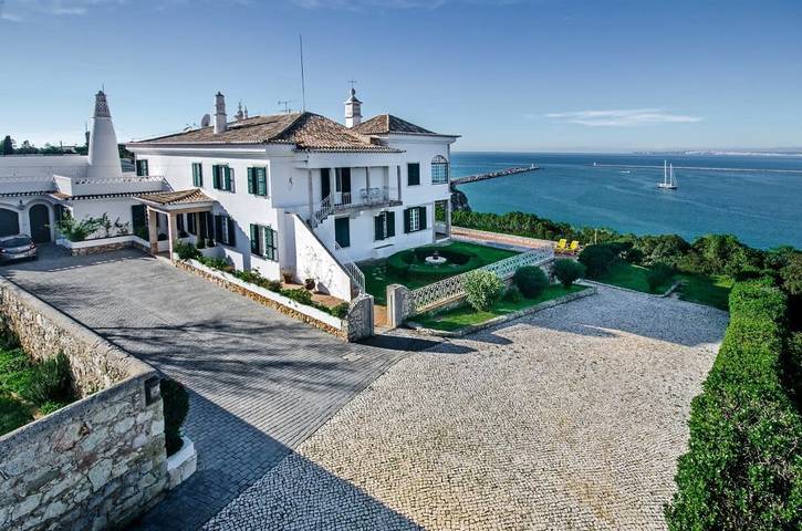 Villa for 19 people, with Ocean view and Garden as well as Pool in Ferragudo
