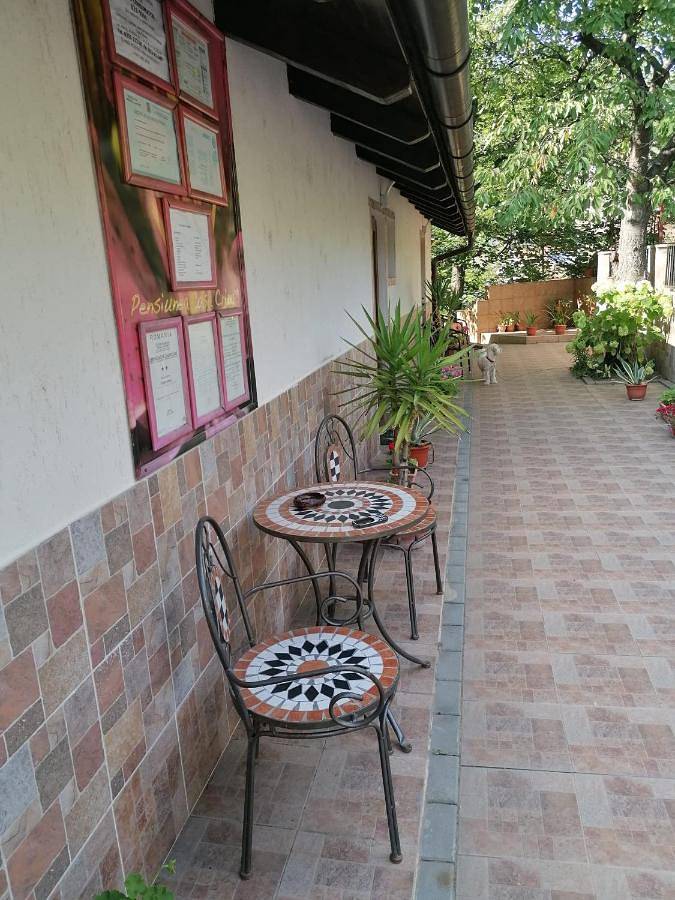 Maison d’hôte pour 3 personnes, avec piscine ainsi que vue et jardin