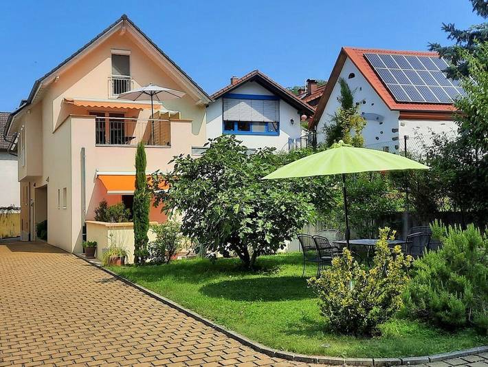 Ferienhaus für 4 Personen, mit Balkon und Garten in Kaiserstuhl - 3