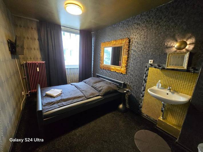 Hostel für 4 Personen in Hamburger DOM - 2