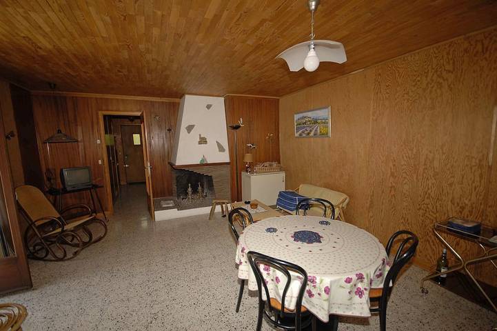 Gîte pour 4 personnes, avec terrasse, animaux acceptés à Castellane - 3