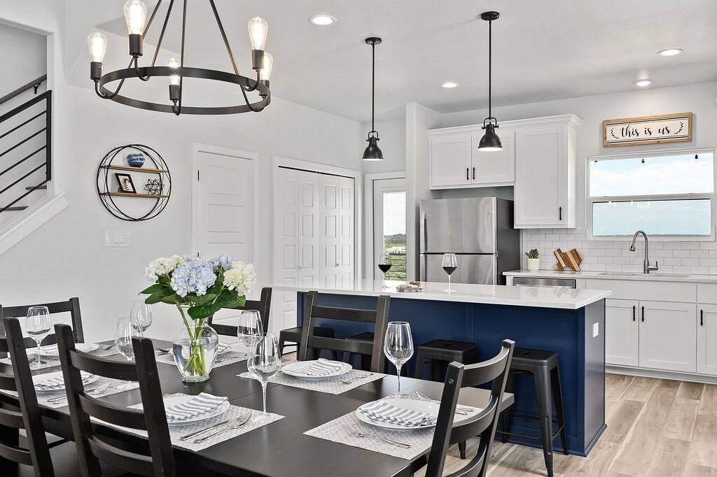 Modern Hill Country Farmhouse - Amazing Views!!! in Dripping Springs, Hays County