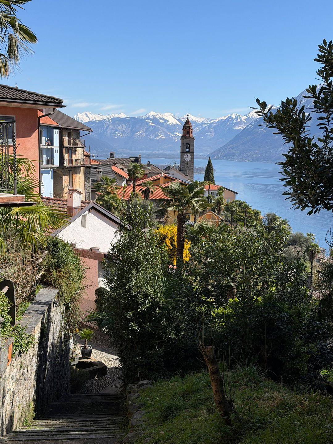 Appartamento intero, Molino Vecchio holiday apartment with stunning mountain views in Ronco sopra Ascona, Alpi Ticinesi e del Verbano