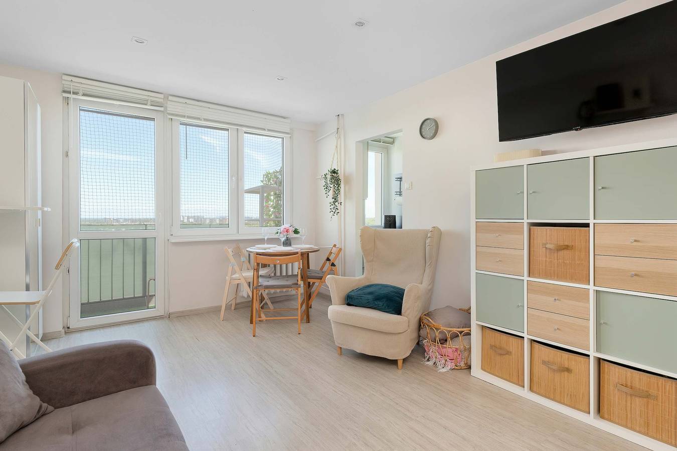 Ganze Ferienwohnung, Sunny Studio with a Balcony | Gdańsk | Close to Nature in Oliwa, Danzig