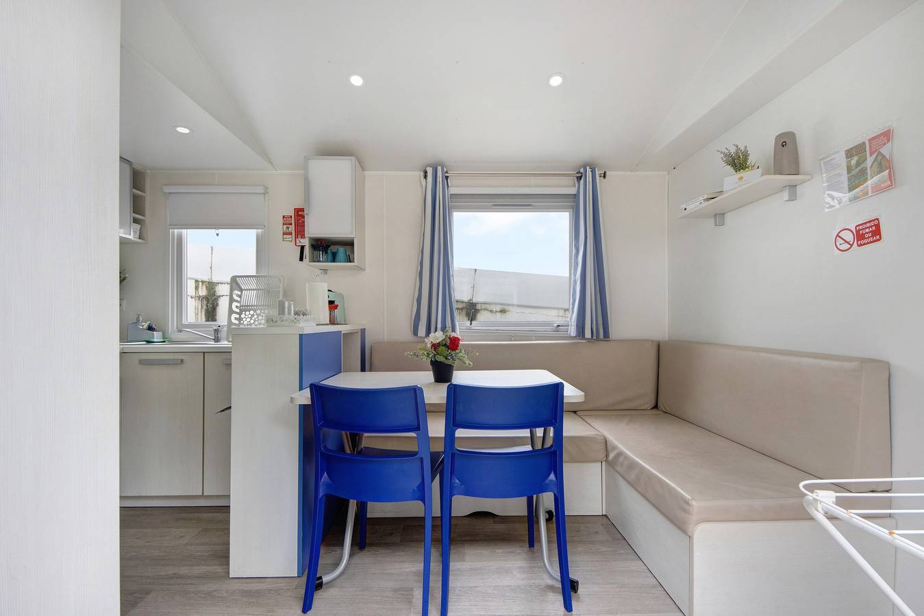 Casa móvel "Villa Granja Sol 2" com jardim partilhado e Wi-Fi in São Félix da Marinha