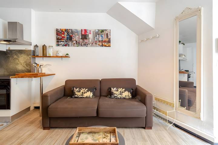 Apartamento entero, Apartamento 'Transversal 1' con balcón y Wi-Fi in Pézenas, Costa mediterránea (Francia)