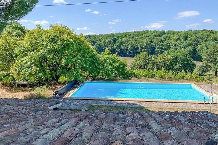 Location de vacances pour 4 personnes, avec jardin à Monsac