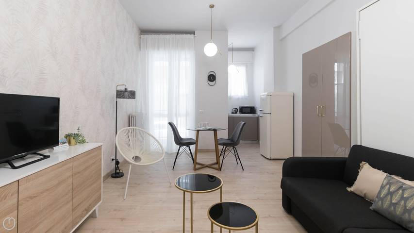 Appartamento per 2 persone, con Balcone e Terrazza a Sesto San Giovanni