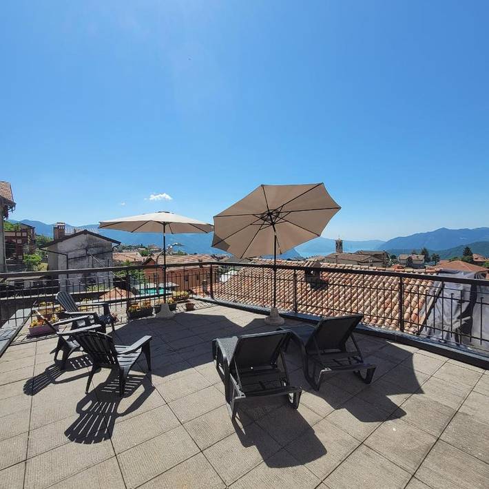 Appartamento vacanze per 8 persone, con vista lago e panorama nonché terrazza, con animali domestici - 1