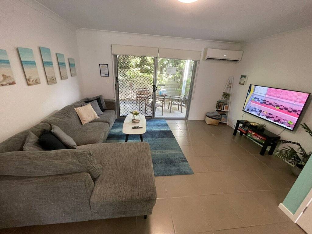 Cozy townhouse in Dakabin ideal for young family in Brisbane, Moreton Bay