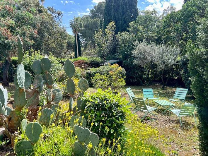 Location de vacances pour 8 personnes, avec jardin dans Cabasson - 3