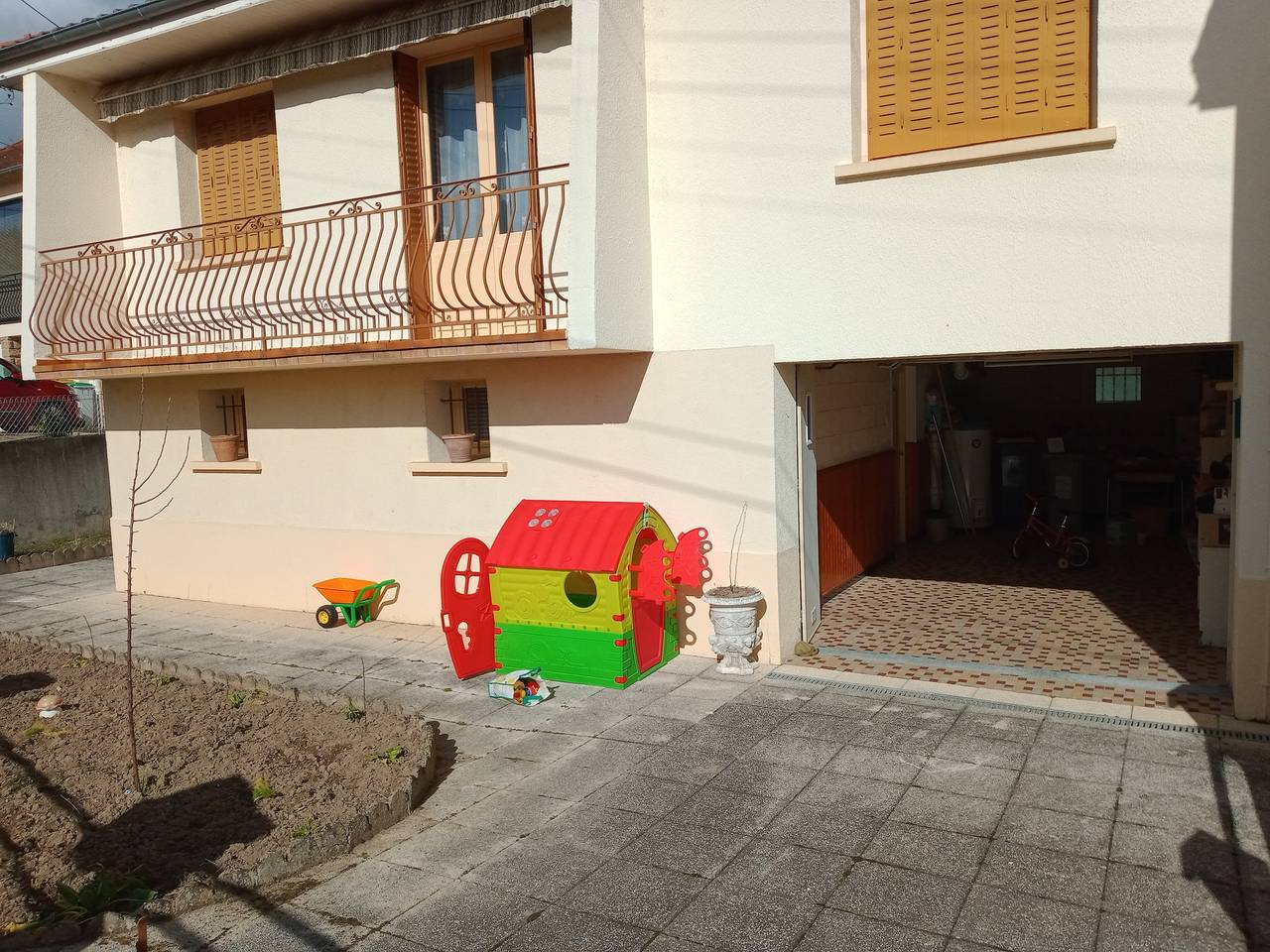 Komfortables Haus in Montluçon mit abgeschlossenem Garten in Montluçon, Montluçon und Umgebung