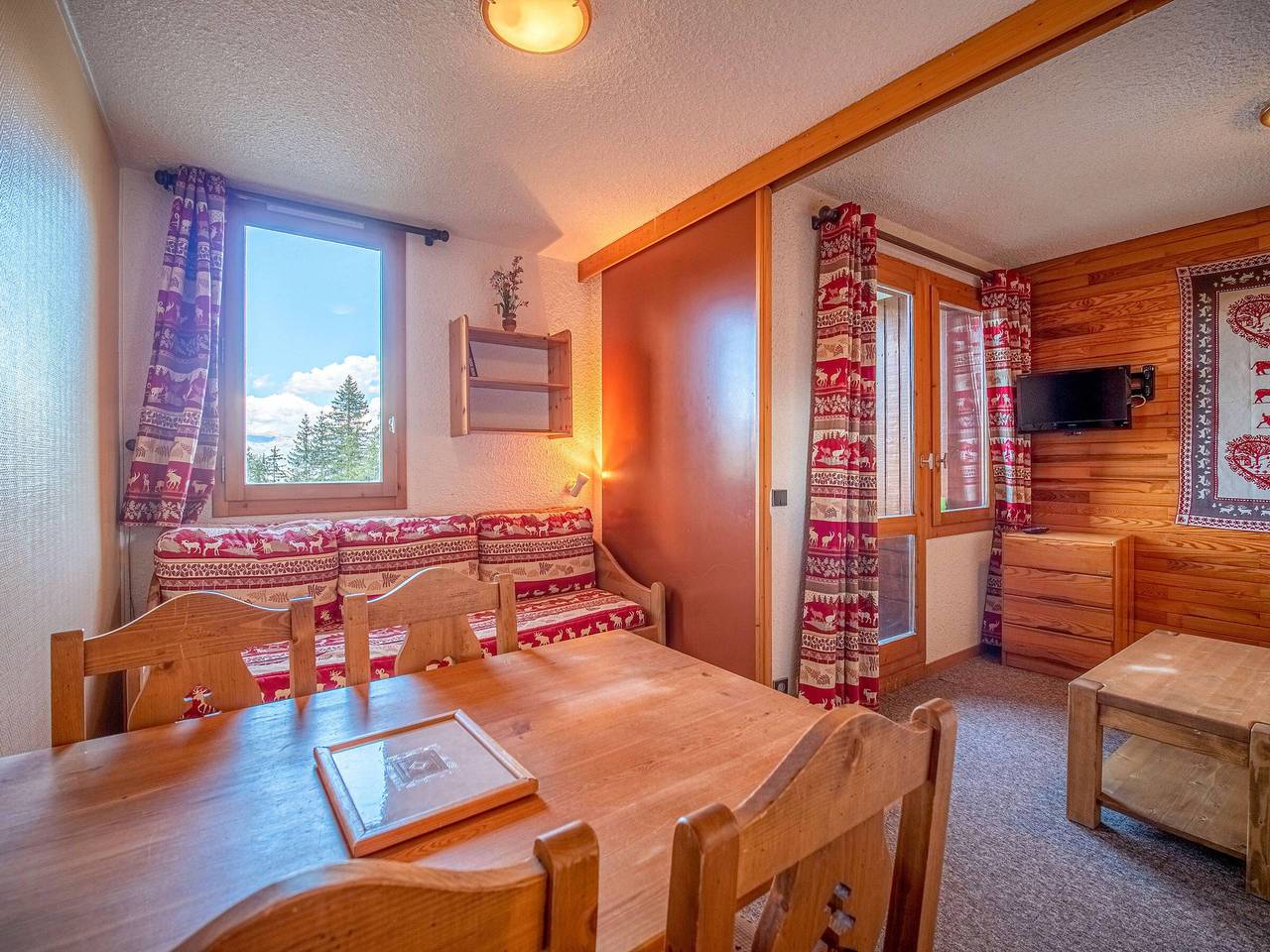 Studio entier, Studio cosy à 80m des remontées et 100m des commerces à Valmorel in Valmorel, Les Avanchers-Valmorel