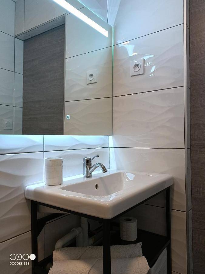 Appartement entier, Studio 2 in Moirans-en-Montagne, Parc naturel régional du Haut-Jura