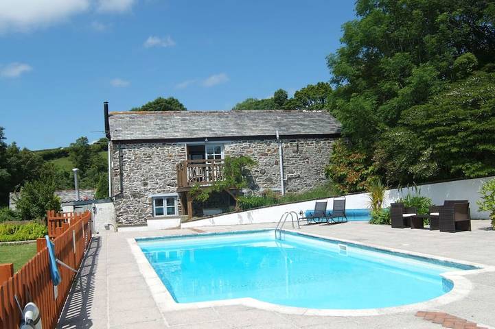 Cottage für 4 Personen, mit Pool und Garten sowie Terrasse, mit Haustier - 1