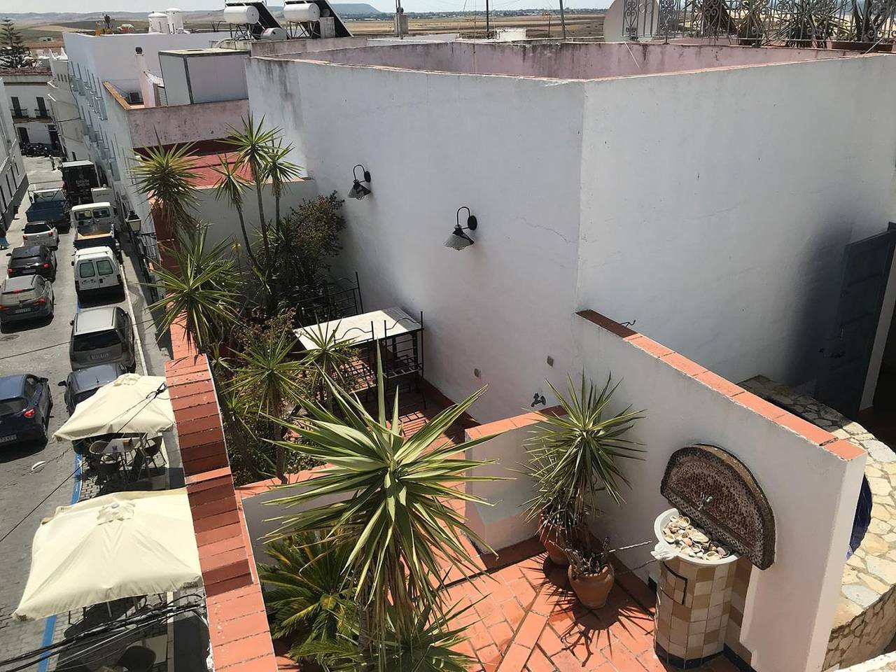 Ganze Ferienwohnung, Altbauwohnung mit orientalischem Flair und Dachterrasse, 4 Pers. in Conil de la Frontera, Costa de la Luz