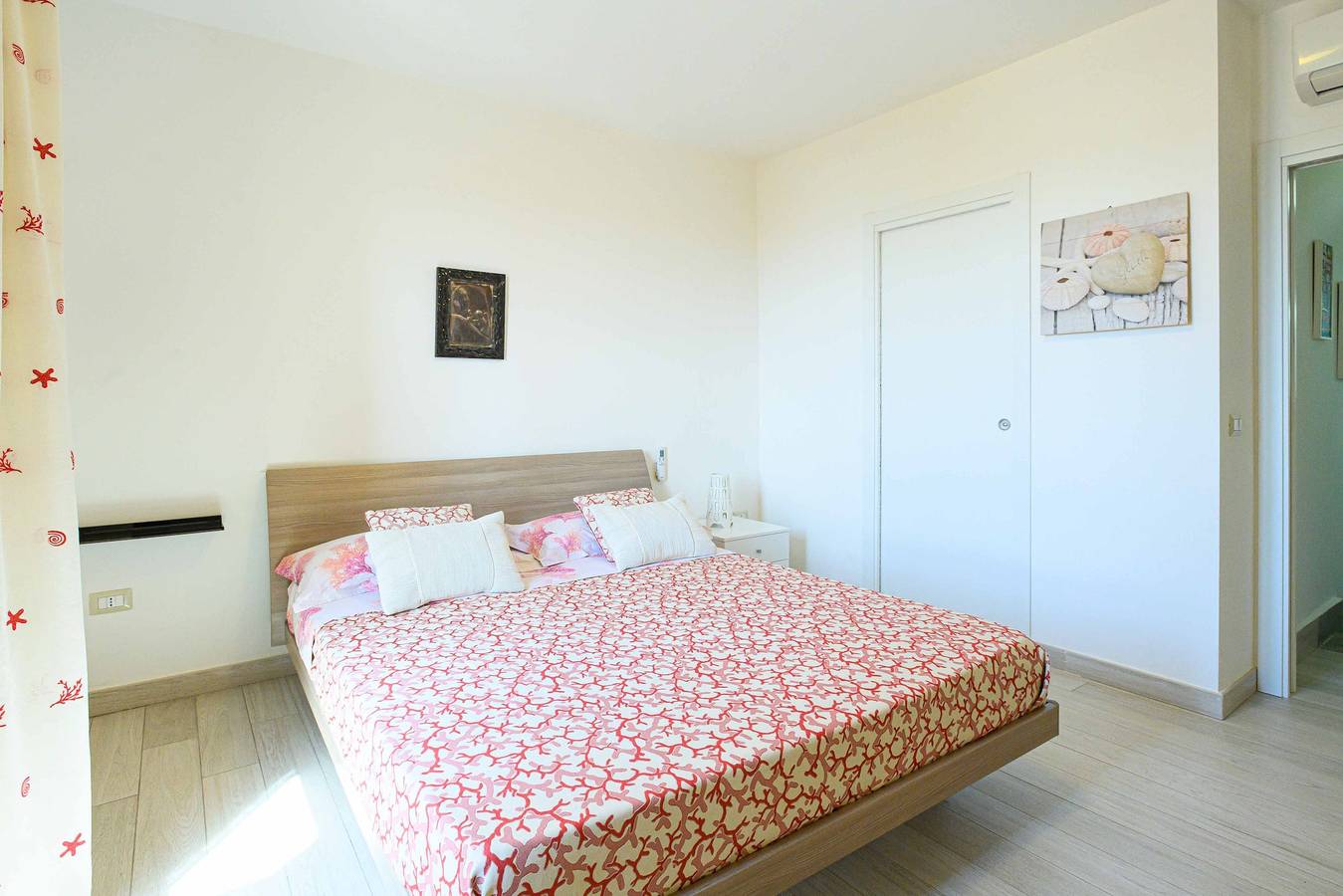 Villa 'Con Piscina In Parco Privato' con vista mare, Wi-Fi e aria condizionata in Agnone Cilento, Montecorice