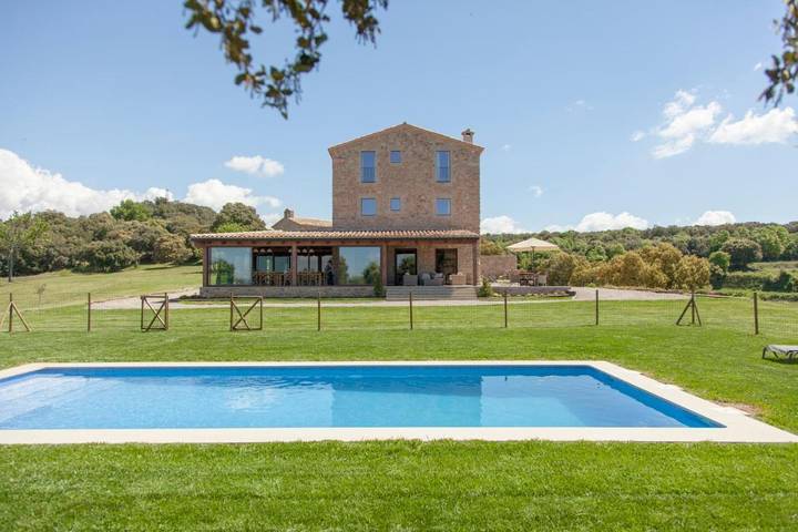 Casa rural para 18 personas, con Balcón y Terraza además de Jardín y Piscina en Berguedà - 3