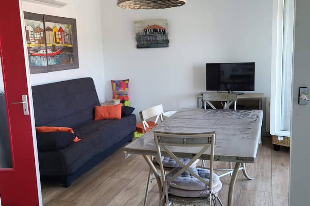 Appartement entier, Vac Sans Voiture, Apt T2 (67m2), Climatisé, 200M Plage, Park Privé in Andernos-les-Bains, Région d'Arcachon