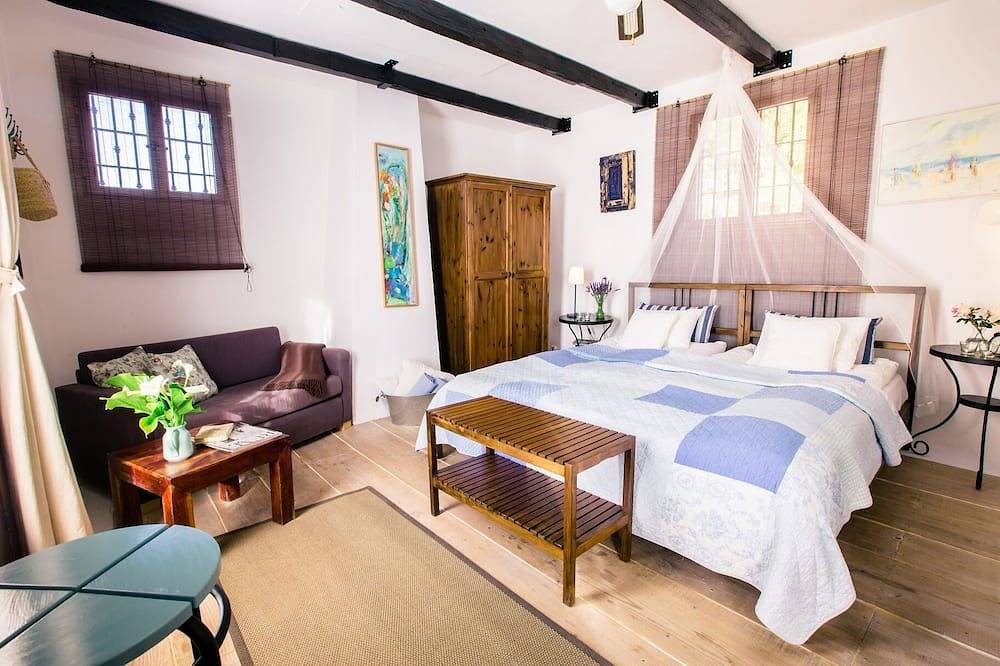 Appartements ruraux avec grande terrasse et vue le beau lac dans une gite rénové in Antequera, Province de Málaga