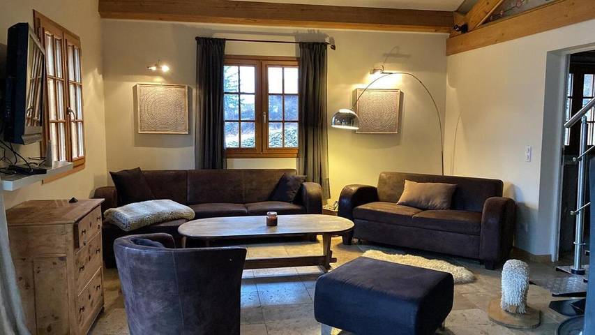 Gîte pour 8 personnes, avec vue et jardin, animaux acceptés dans Station de La Colmiane - 2