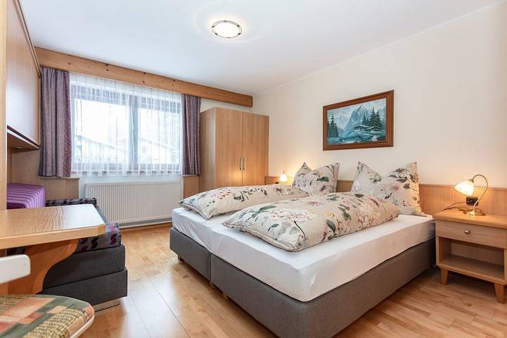 Ferienwohnung für 6 Personen, mit Balkon/Terrasse und Terrasse sowie Garten in Sankt Ulrich am Pillersee - 3