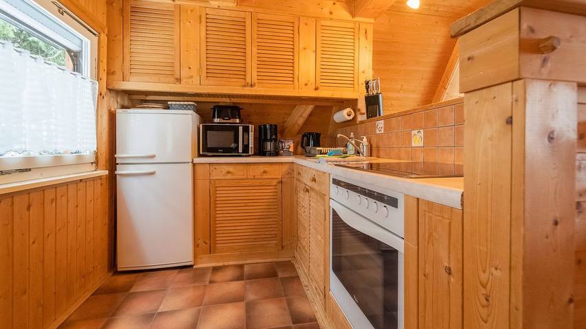 Ferienhaus für 5 Personen, mit Pool und Sauna sowie Garten in Suhl - 4