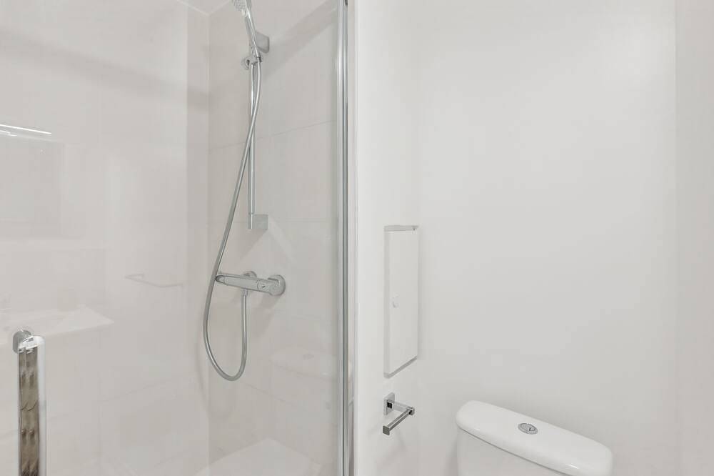 Ganze Wohnung, Id 412 - Beaugrenelle / rue Gaston de Caillavet (studio) in Eiffelturm, Paris