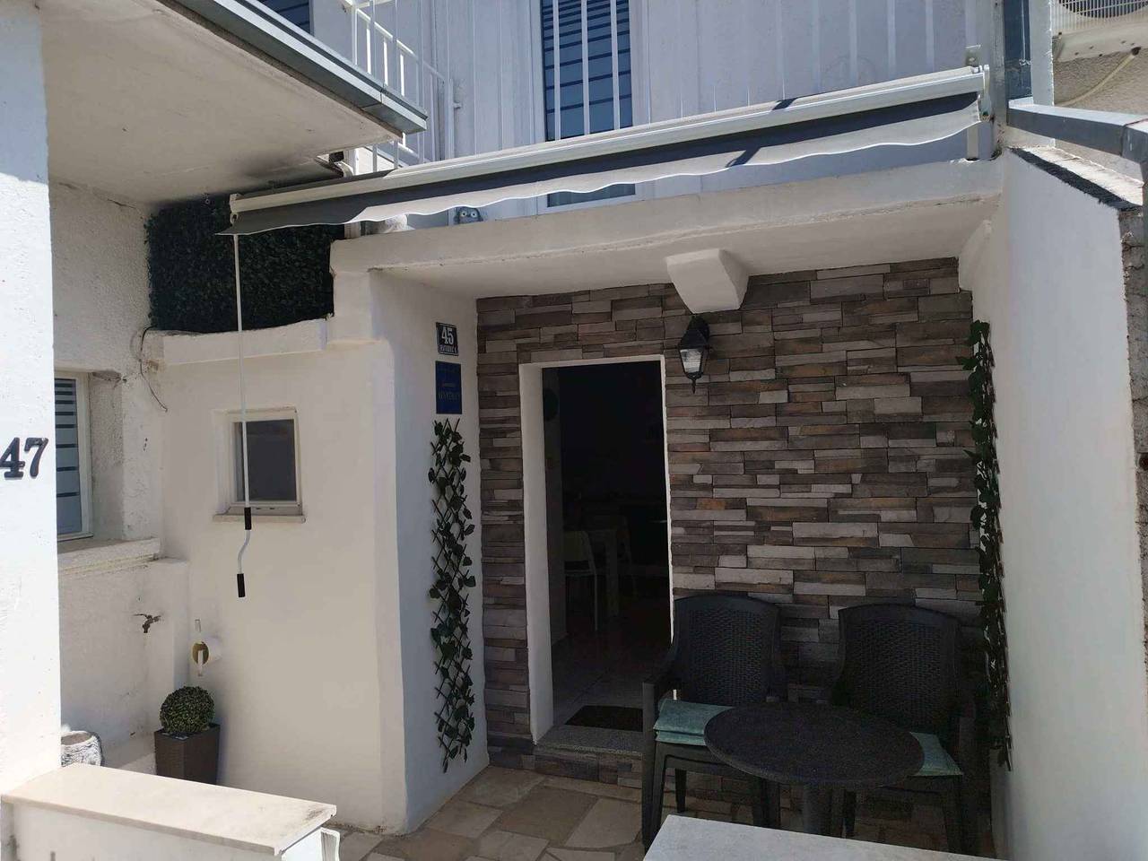 Ganze Ferienwohnung, Ferienwohnung Mit Terasse und Klimaanlage  in Povile, Primorje-Gorski Kotar