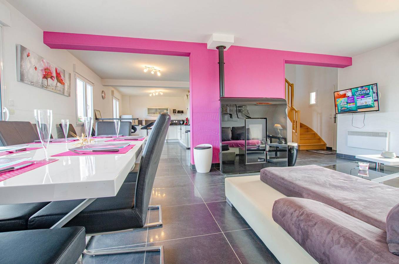 Au Clair de Lune in Saint-Remy-sous-Barbuise, Aube