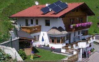 Ferienwohnung für 3 Personen, mit Terrasse und Ausblick sowie Sauna, kinderfreundlich - 1