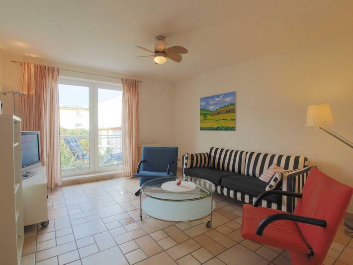 Ferienwohnung für 2 Personen, mit Balkon in Warnemünde - 2