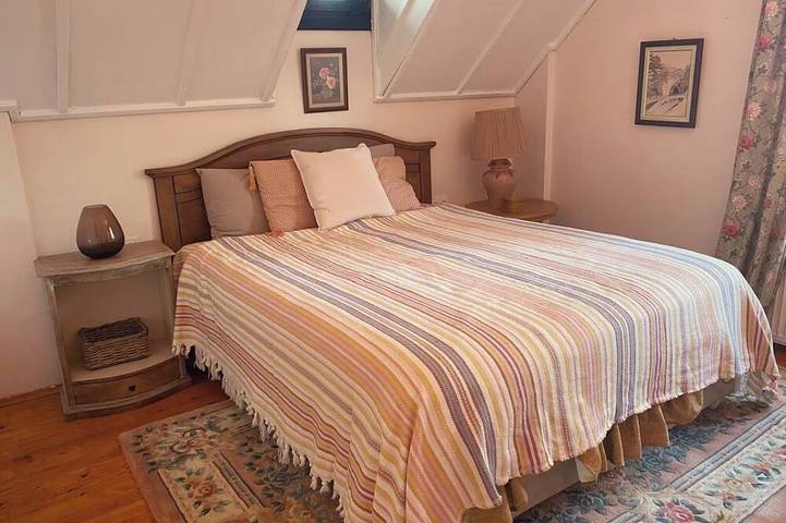 Yellow House Tranquil 5-bedroom chalet in peaceful Bolu getaway in Bolu, Région de la mer Noire