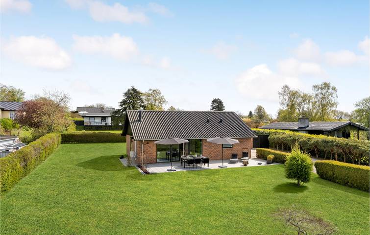 Ferienhaus für 6 Personen mit Sauna in Ølsted, Hovedstaden