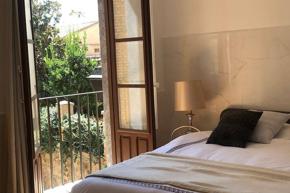 Entire apartment, Three Bedroom Apartment in Toledo, Toledo Province