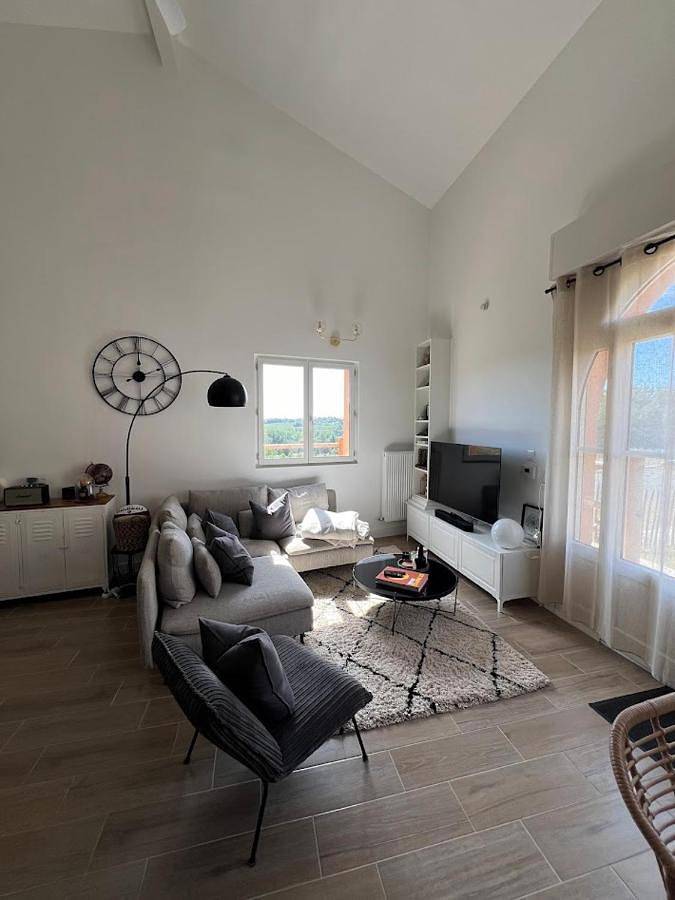 Gîte pour 4 personnes, avec vue et terrasse à Carignan-de-Bordeaux - 4