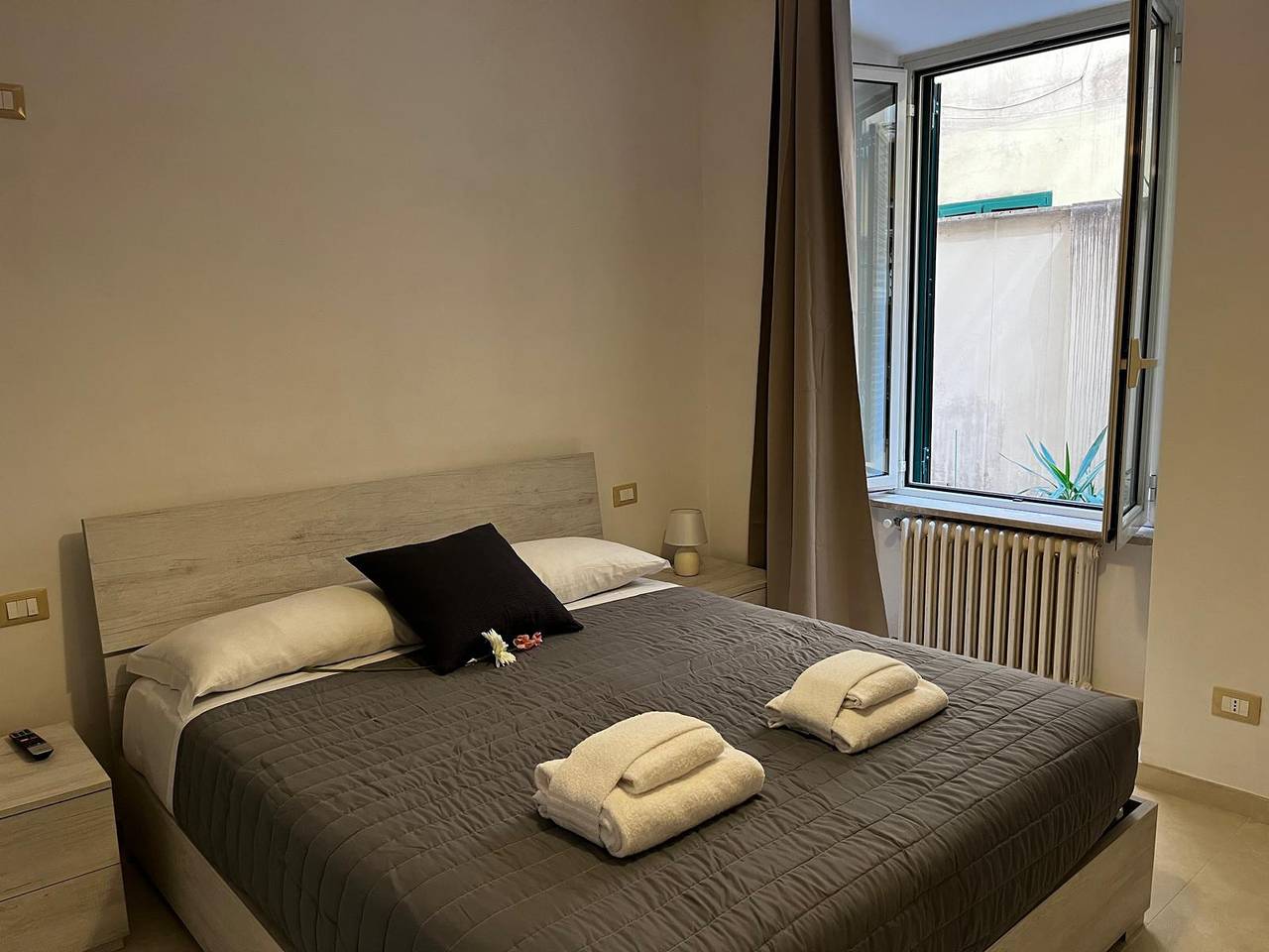 Stendardi's House - Stanza 3 - by Be Your Home in Rome, Rome Province