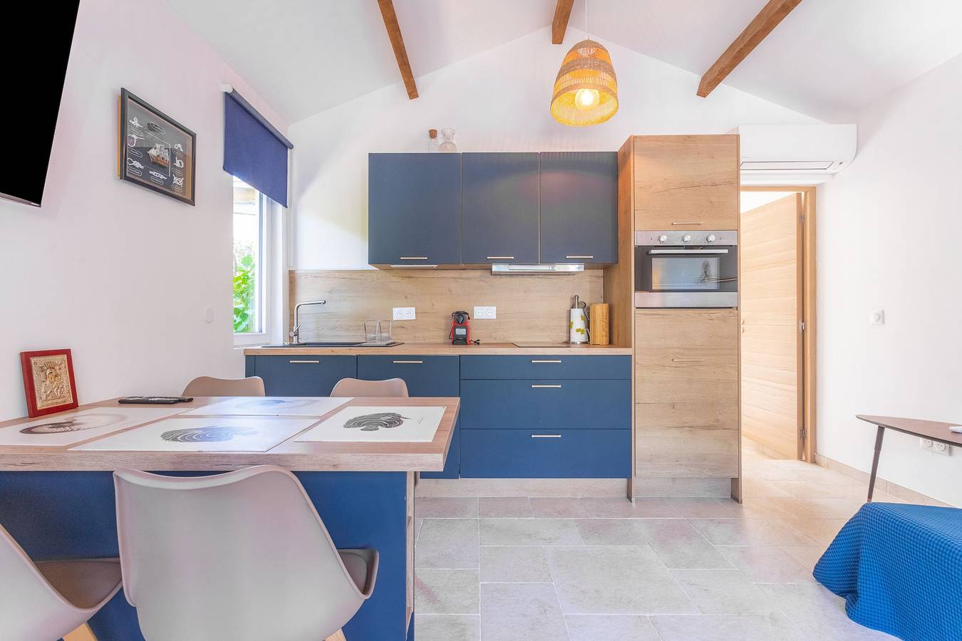 Appartement 'Studio Bormes' met privéterras, draadloos internet en airconditioning, foto 6